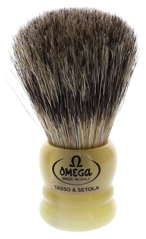 Omega 11047 Banded Boar Shaving Brush .